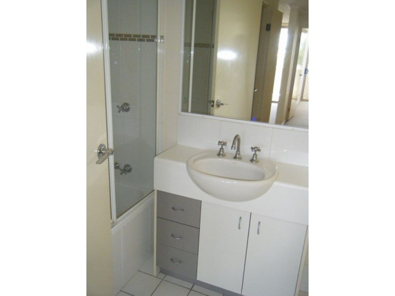 5/8 Mascar Street, Upper Mount Gravatt QLD 4122