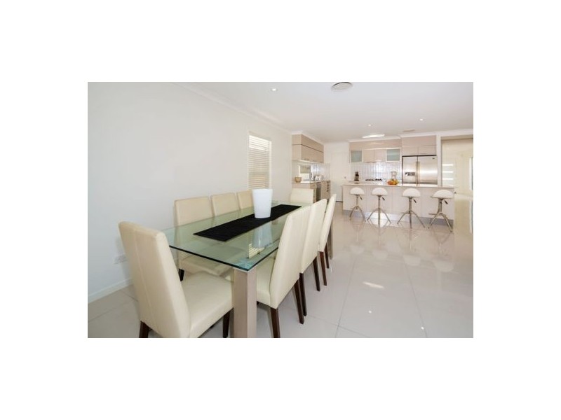 23 Bernecker Street, Carina QLD 4152