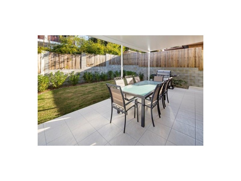 23 Bernecker Street, Carina QLD 4152