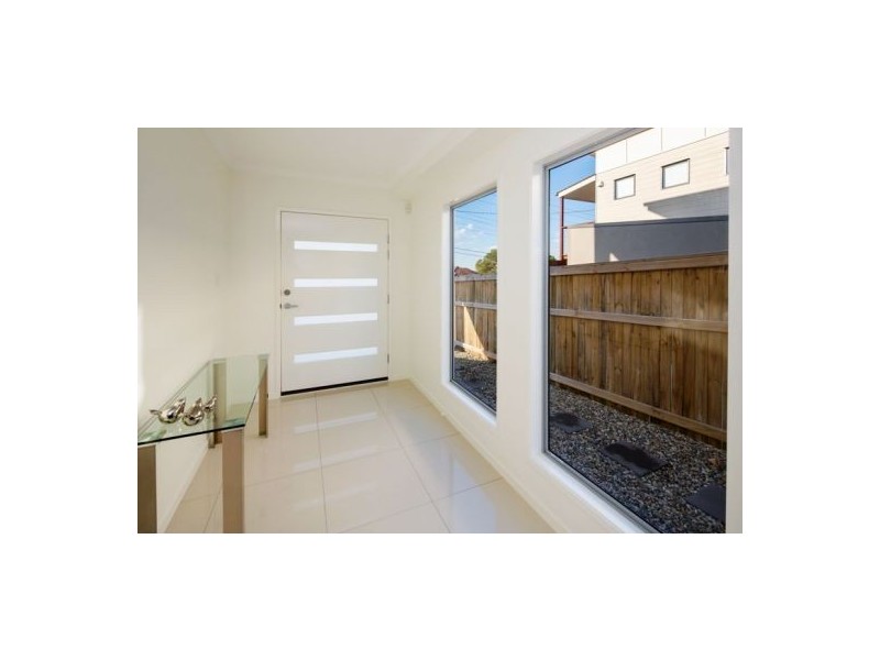 23 Bernecker Street, Carina QLD 4152