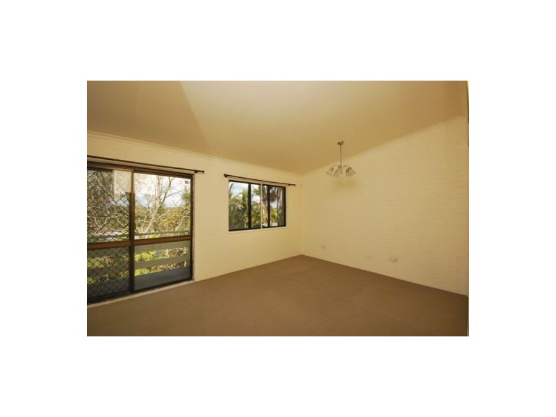 591 Mt Gravatt Capalaba Road, Wishart QLD 4122