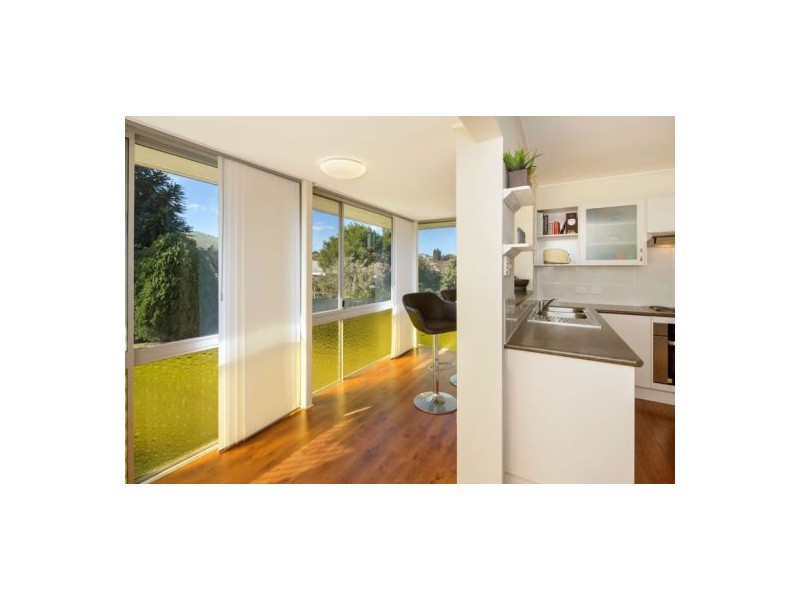 194 Broadwater Road, Mansfield QLD 4122