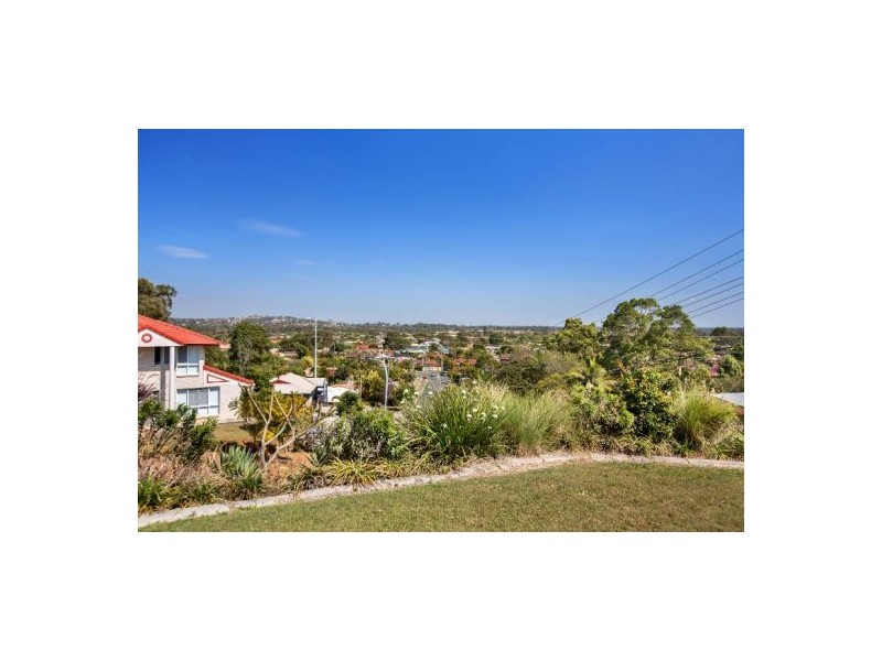 54 Cowra Street, Tanah Merah QLD 4128
