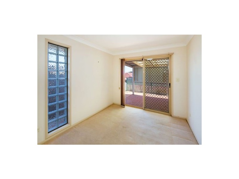 23 Strathairlie Sq, Macgregor QLD 4109