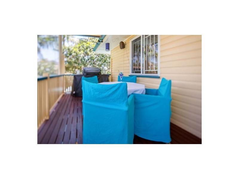 15 Casmaria Street, Mansfield QLD 4122