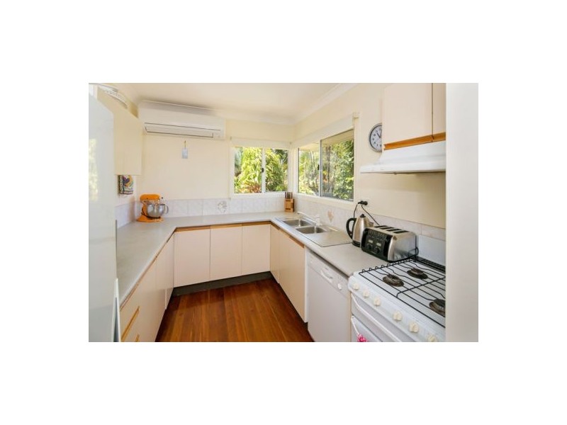 15 Casmaria Street, Mansfield QLD 4122