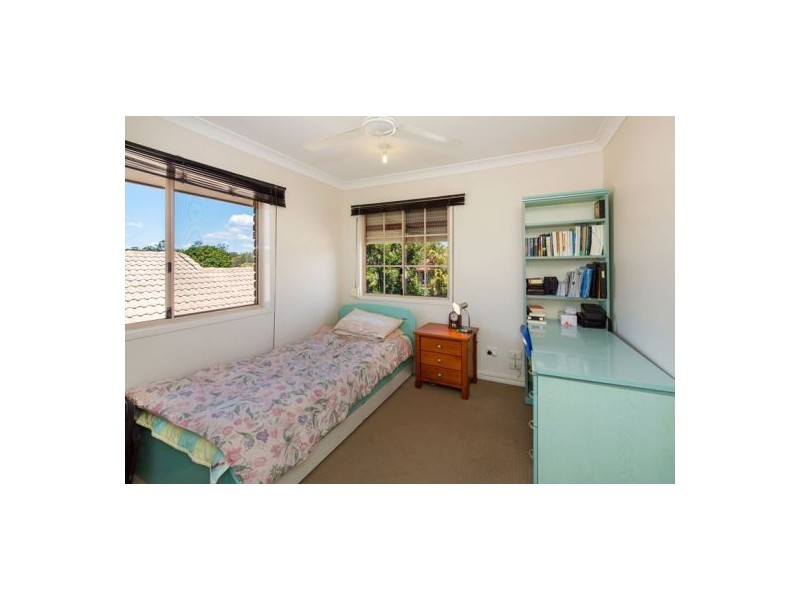 36 Montreal Street, Wishart QLD 4122