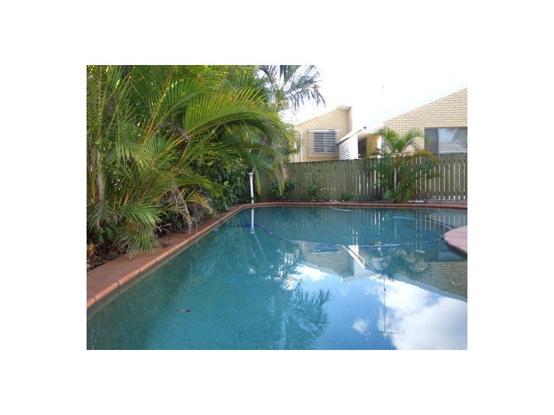 33 Canter Street, Mansfield QLD 4122