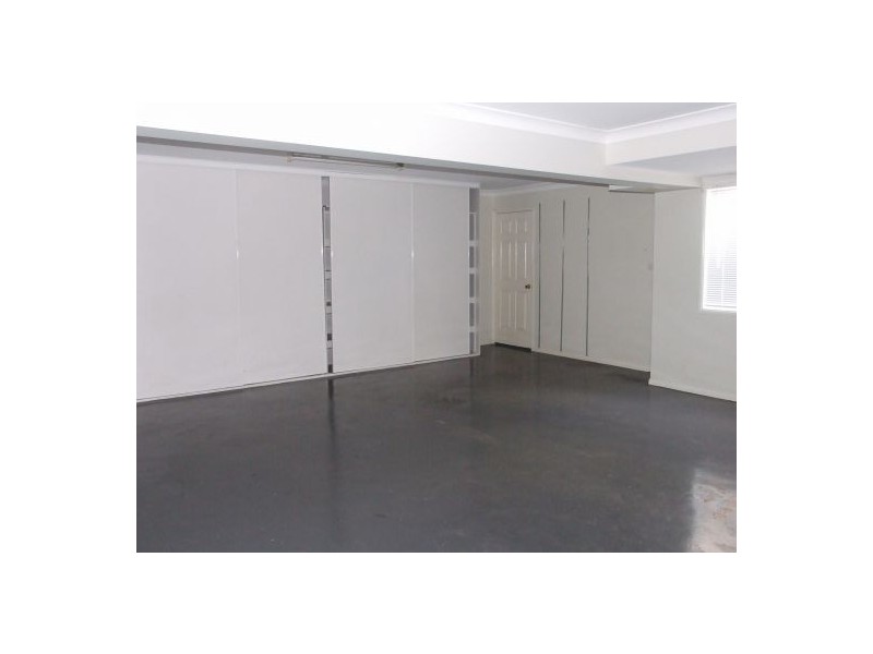 33 Canter Street, Mansfield QLD 4122