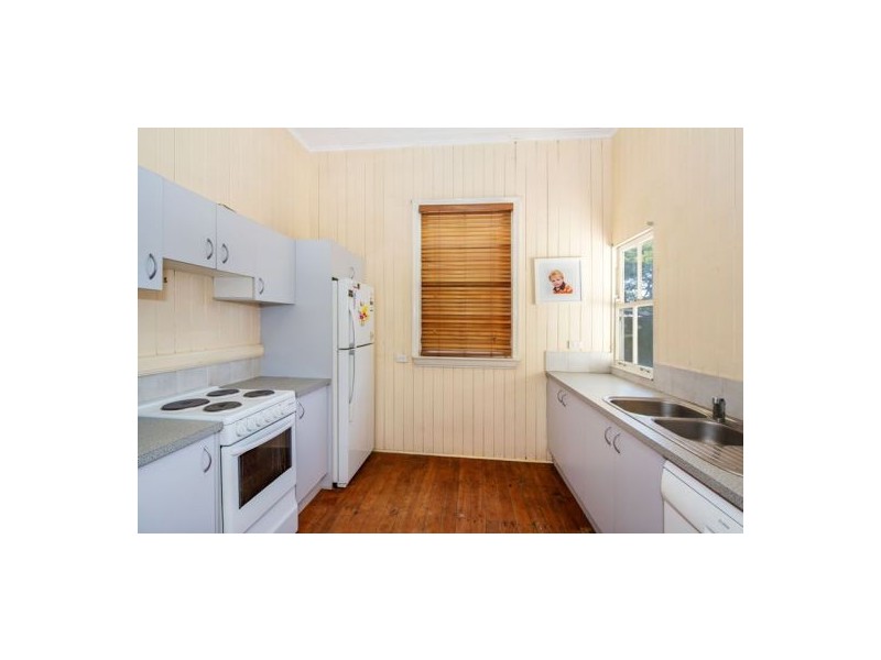 63 Dartmouth Street, Coopers Plains QLD 4108