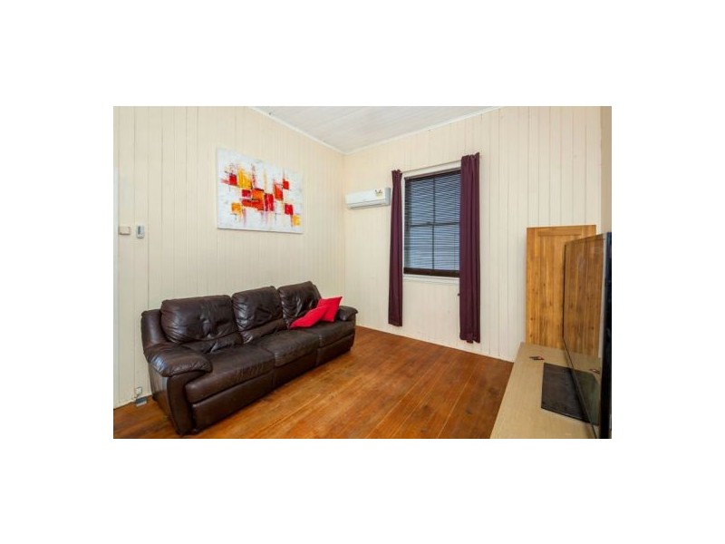 63 Dartmouth Street, Coopers Plains QLD 4108