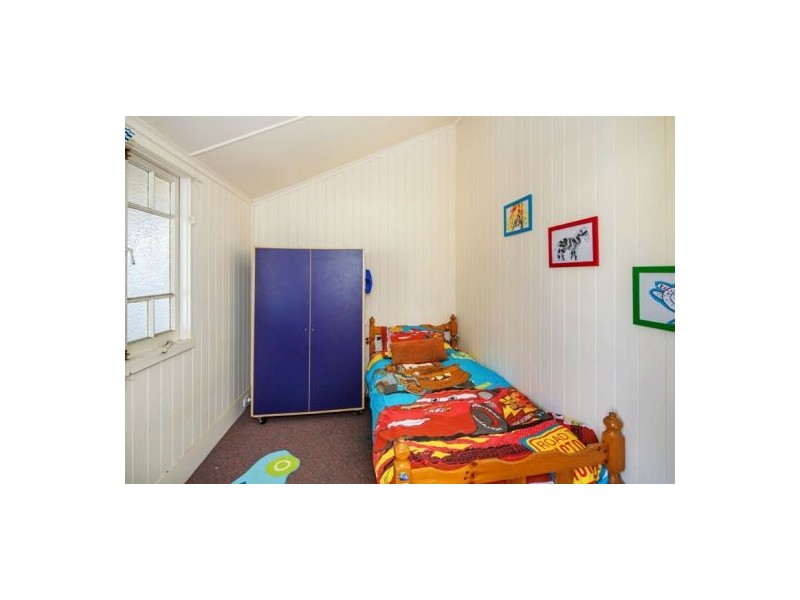 63 Dartmouth Street, Coopers Plains QLD 4108