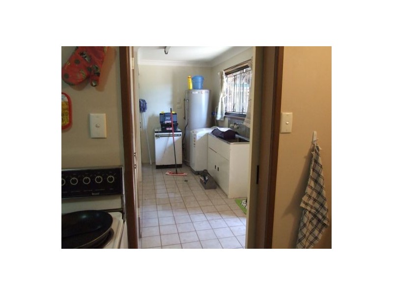 6a Redleaf Street, Mansfield QLD 4122