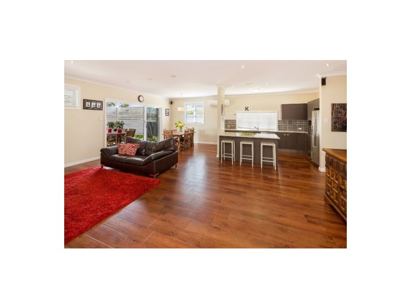 31 Wemvern Street, Upper Mount Gravatt QLD 4122