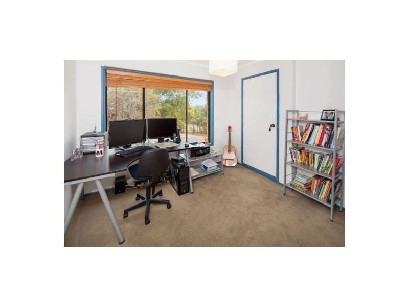 101 Garie Street, Wishart QLD 4122