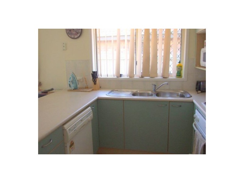 9 Lithfield Place, Loganholme QLD 4129