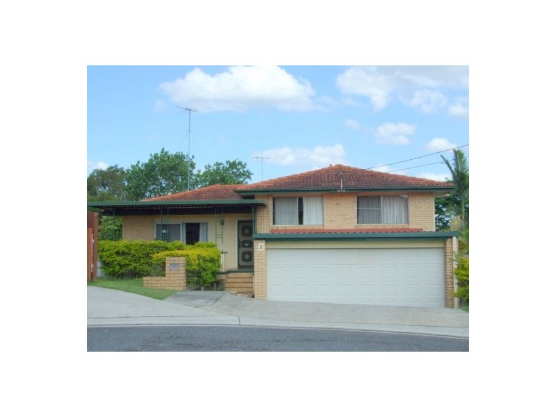 11 Hilary Street, Wishart QLD 4122