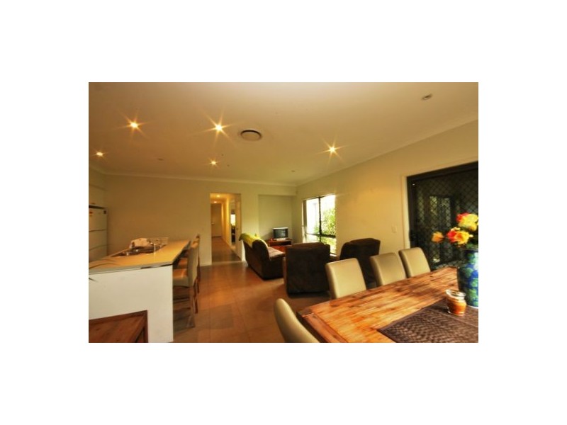 114 Tristania Way, Mount Gravatt East QLD 4122