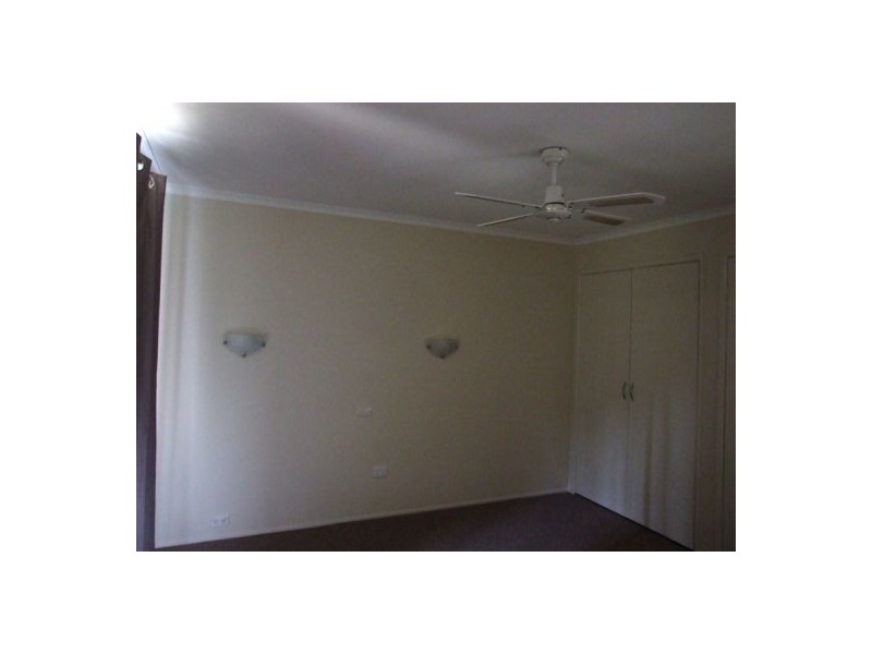 33 Cummin Street, Wishart QLD 4122