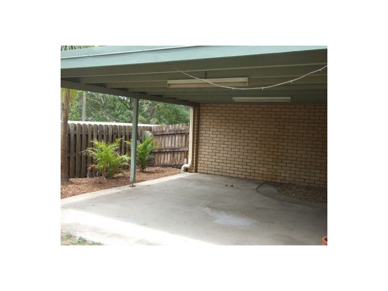 33 Cummin Street, Wishart QLD 4122