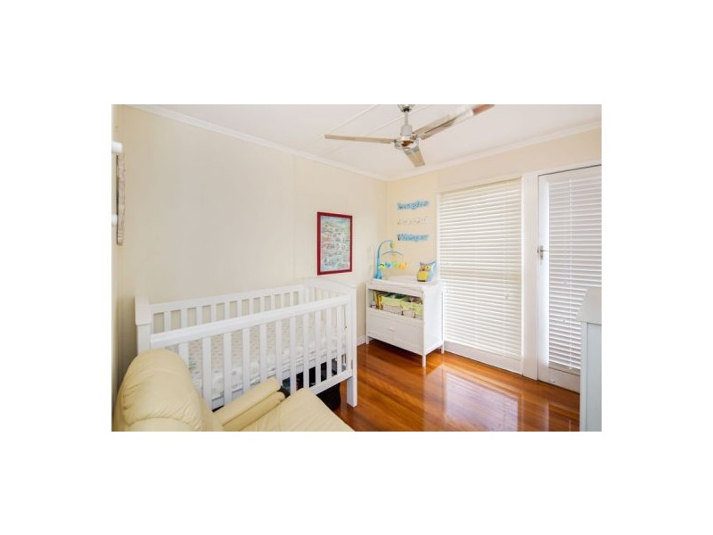 33 Dowrie Street, Upper Mount Gravatt QLD 4122