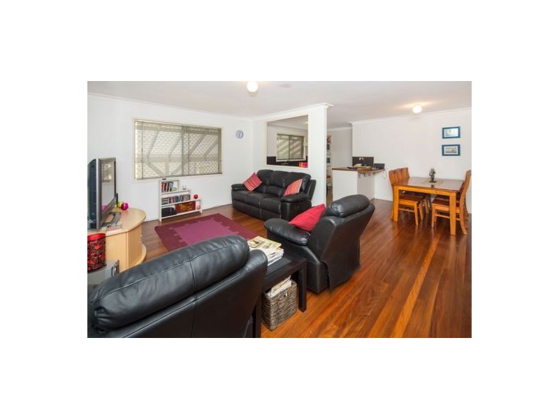 50 Dunstable St, Macgregor QLD 4109