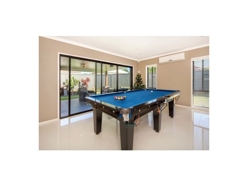 296 Ham Road, Wishart QLD 4122