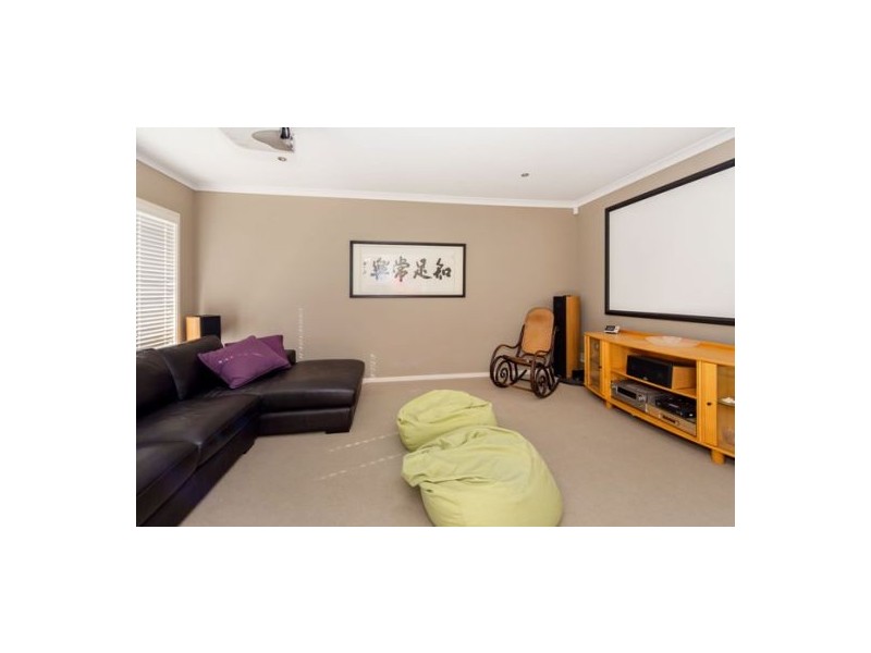 296 Ham Road, Wishart QLD 4122