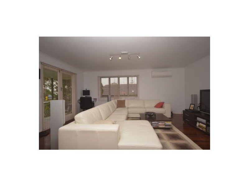 29 Balloch Street, Wishart QLD 4122