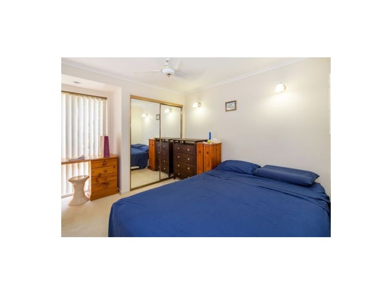 2 Harvey Place, Wishart QLD 4122