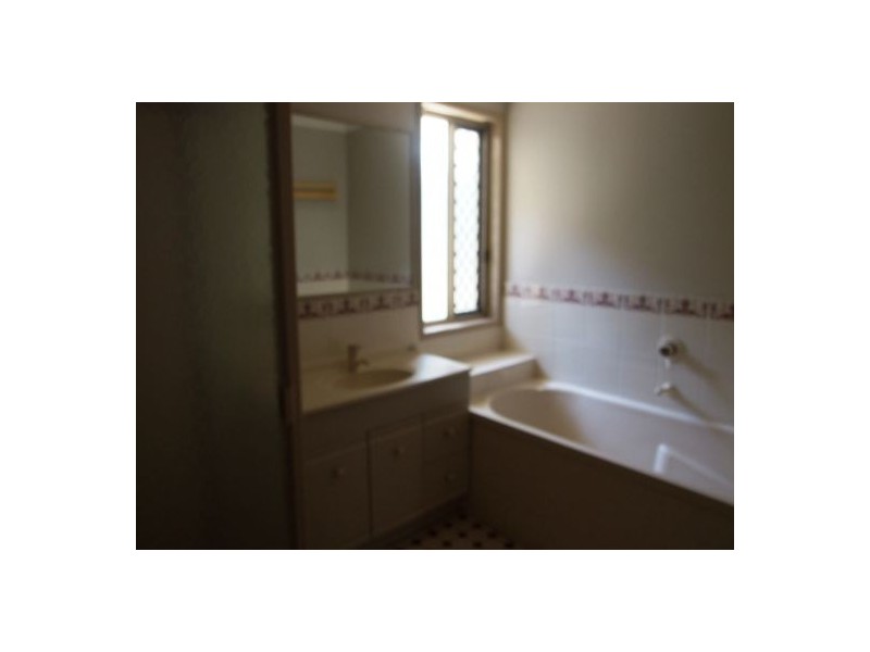 126 Golda Avenue, Salisbury QLD 4107