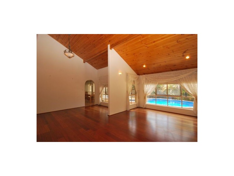 5 Fendi Place, Eight Mile Plains QLD 4113