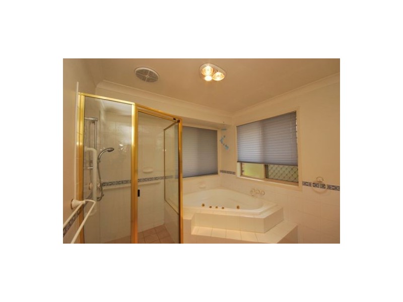 5 Fendi Place, Eight Mile Plains QLD 4113