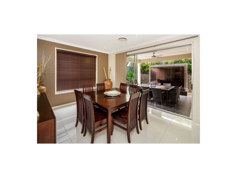 22 Henderson, Eight Mile Plains QLD 4113