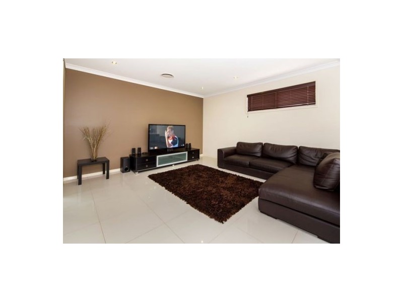 22 Henderson, Eight Mile Plains QLD 4113