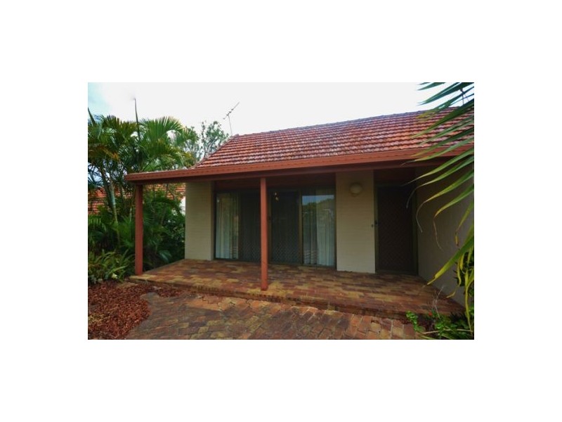 4 / 9 Fulton Street, Wishart QLD 4122