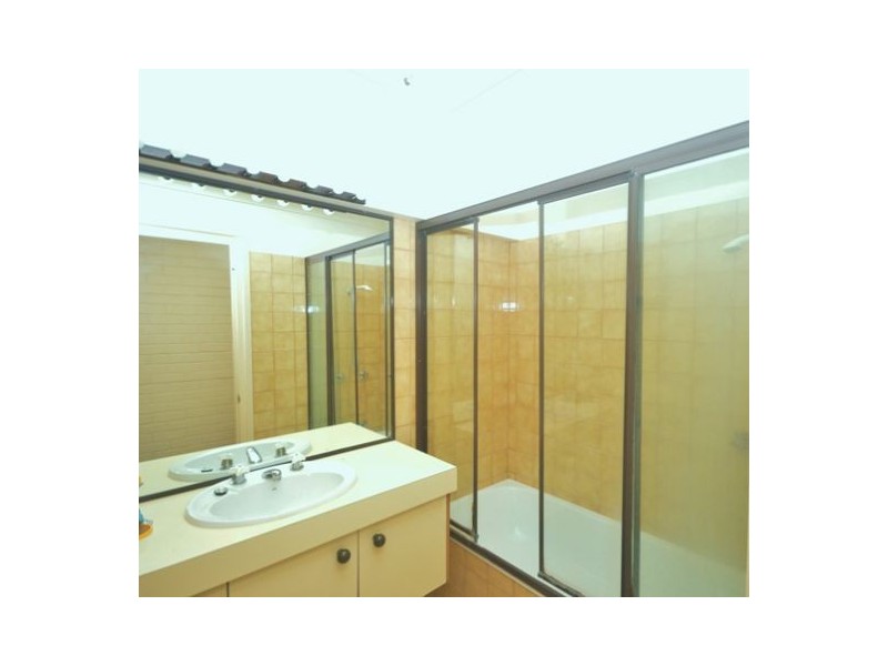 4 / 9 Fulton Street, Wishart QLD 4122