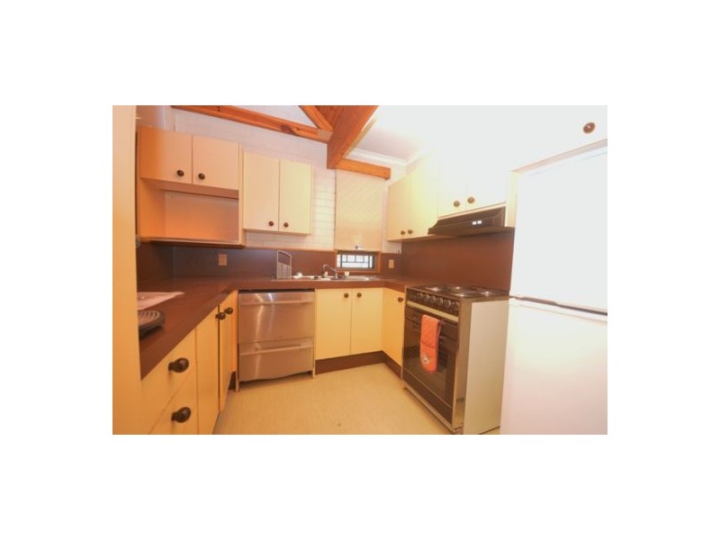 4 / 9 Fulton Street, Wishart QLD 4122