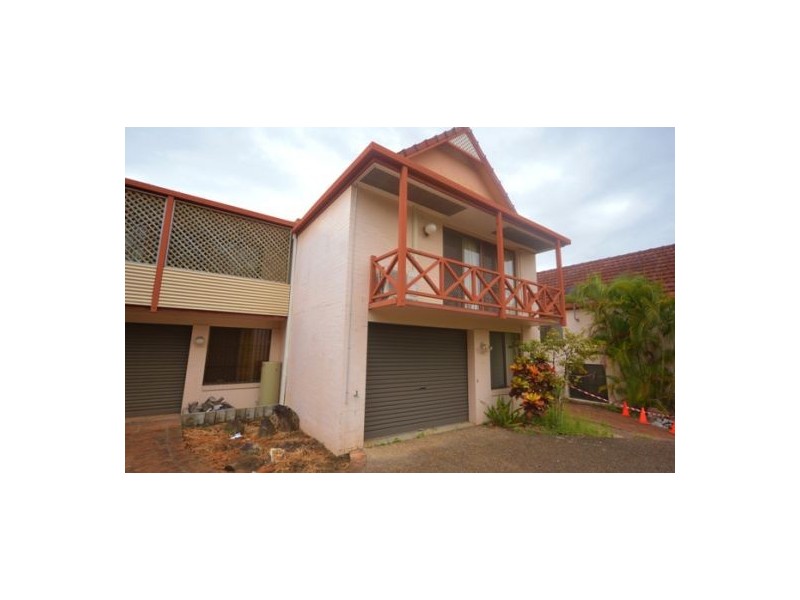 4 / 9 Fulton Street, Wishart QLD 4122