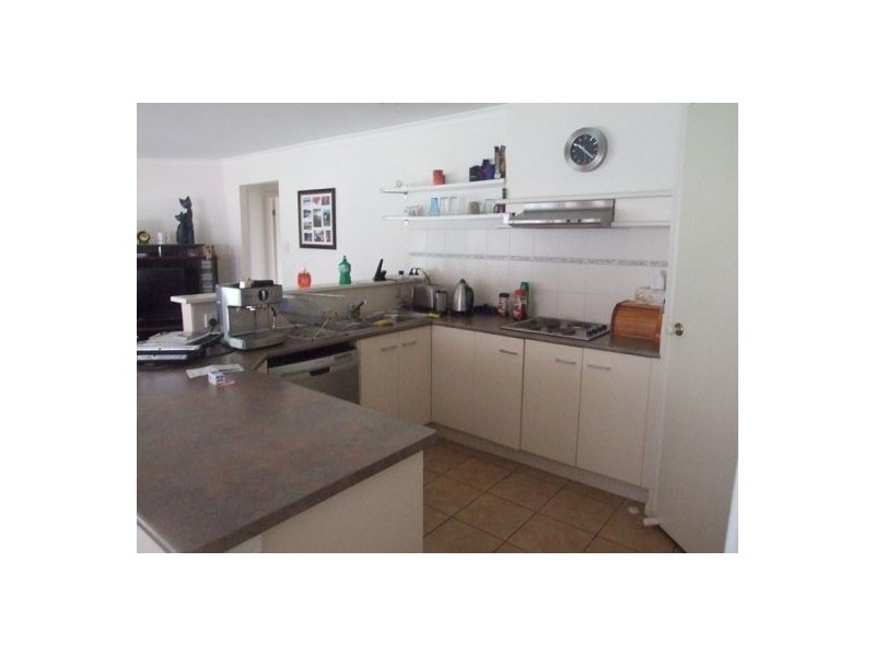 11 Bond Place, Carindale QLD 4152