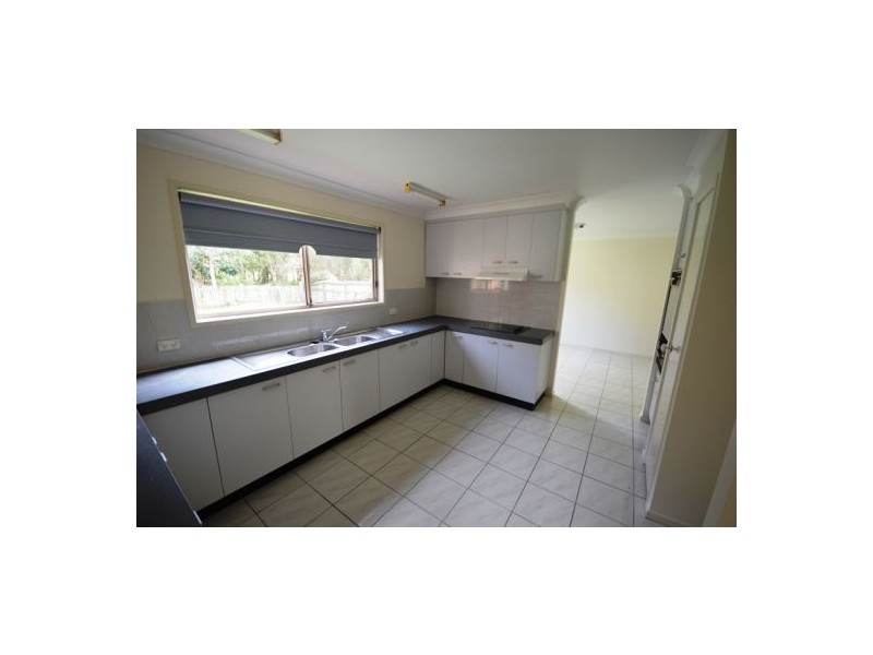 47 Catania Street South, Wishart QLD 4122