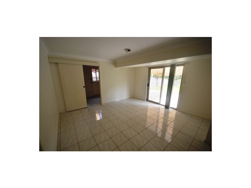 47 Catania Street South, Wishart QLD 4122