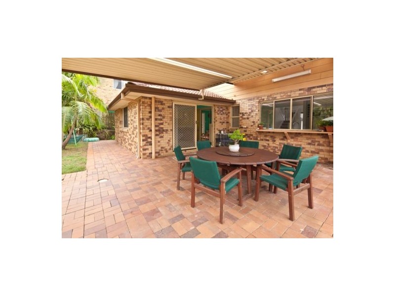 10 Magenta Place, Wishart QLD 4122