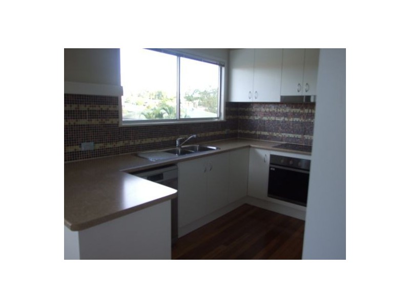 16 Peterglen Street, Wishart QLD 4122