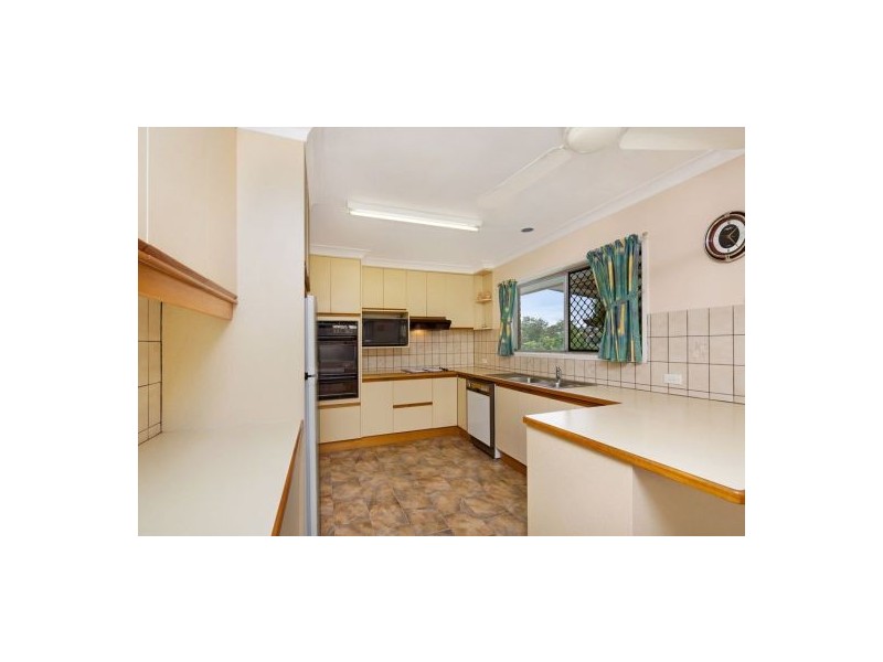 77 Spence Street, Mount Gravatt East QLD 4122