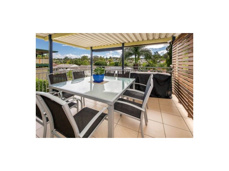 36 Lewana Street, Mansfield QLD 4122