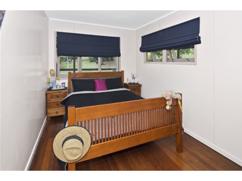 22 Tantallon Street, Mount Gravatt East QLD 4122