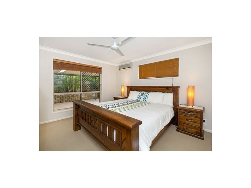 126 Greenwood Street, Wishart QLD 4122