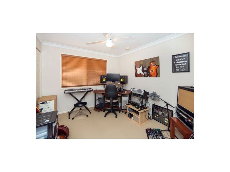 126 Greenwood Street, Wishart QLD 4122