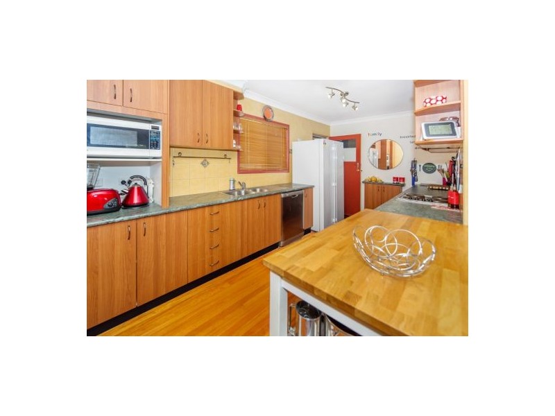 6 Panama Street, Wishart QLD 4122